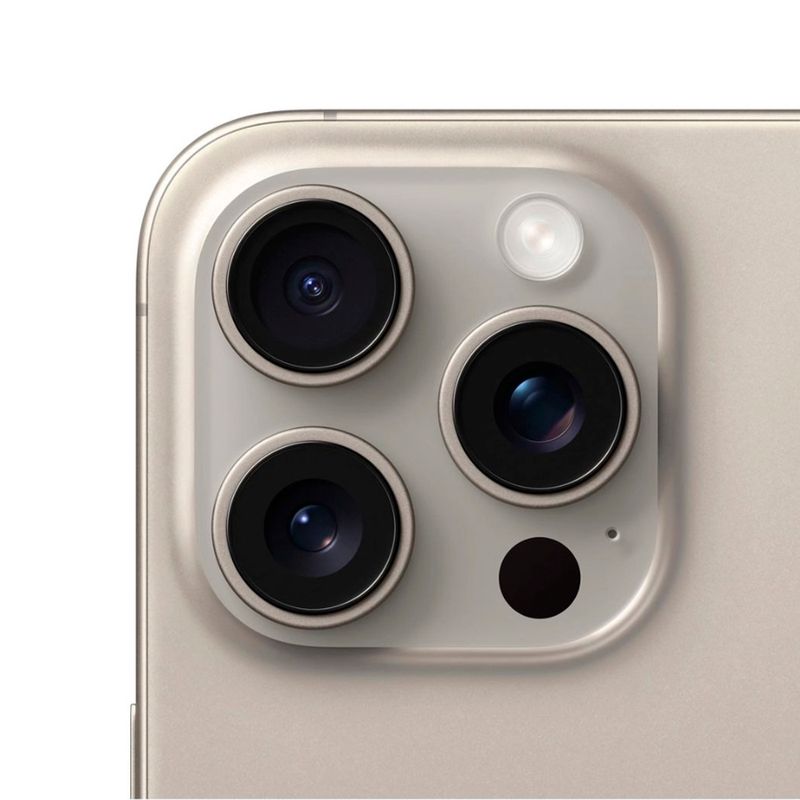 4-iPhone-15-Pro-Max-